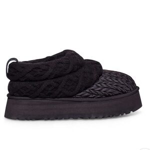 UGG Black Tazz Villa Knit Platform